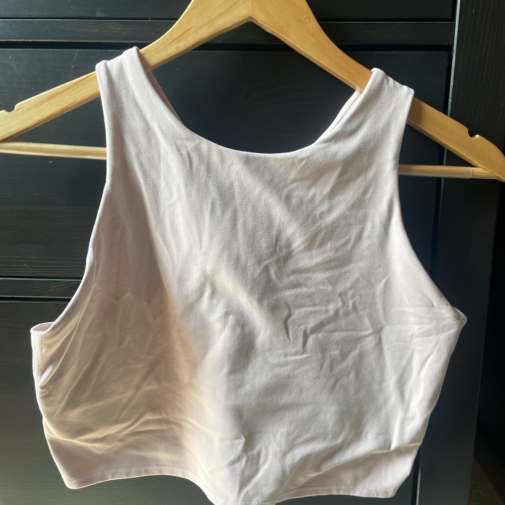 Athleta Conscious Crop in Powervita